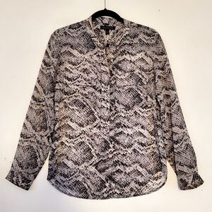 Banana Republic Snakeskin Look Button Down Dressy Blouse Shirt Size‎ XS NWOT